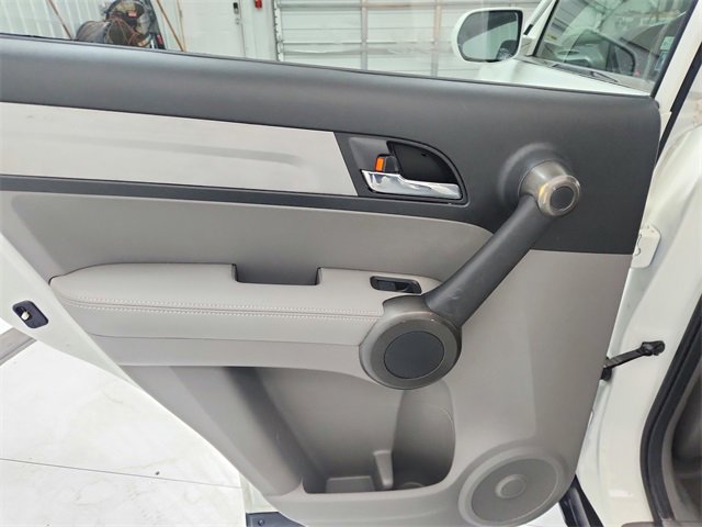 Used 2011 Honda CR-V EX-L image 30