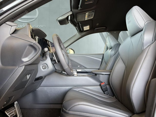 Certified 2026 Lexus TX 500h AWD w/ Technology Package image 7