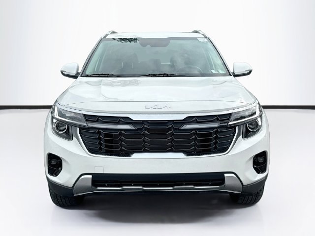 Used 2026 Kia Seltos EX w/ EX Sunroof Package AWD/4WD image 2