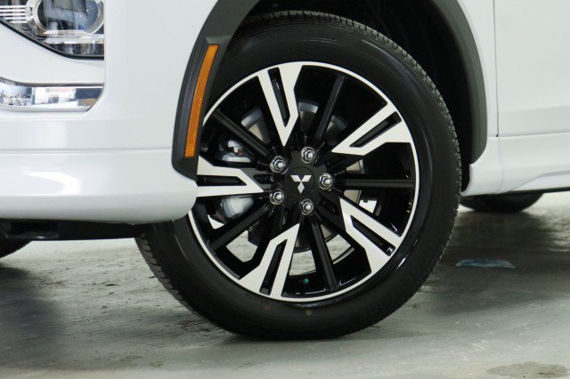New 2026 Mitsubishi Eclipse Cross SEL AWD/4WD image 3