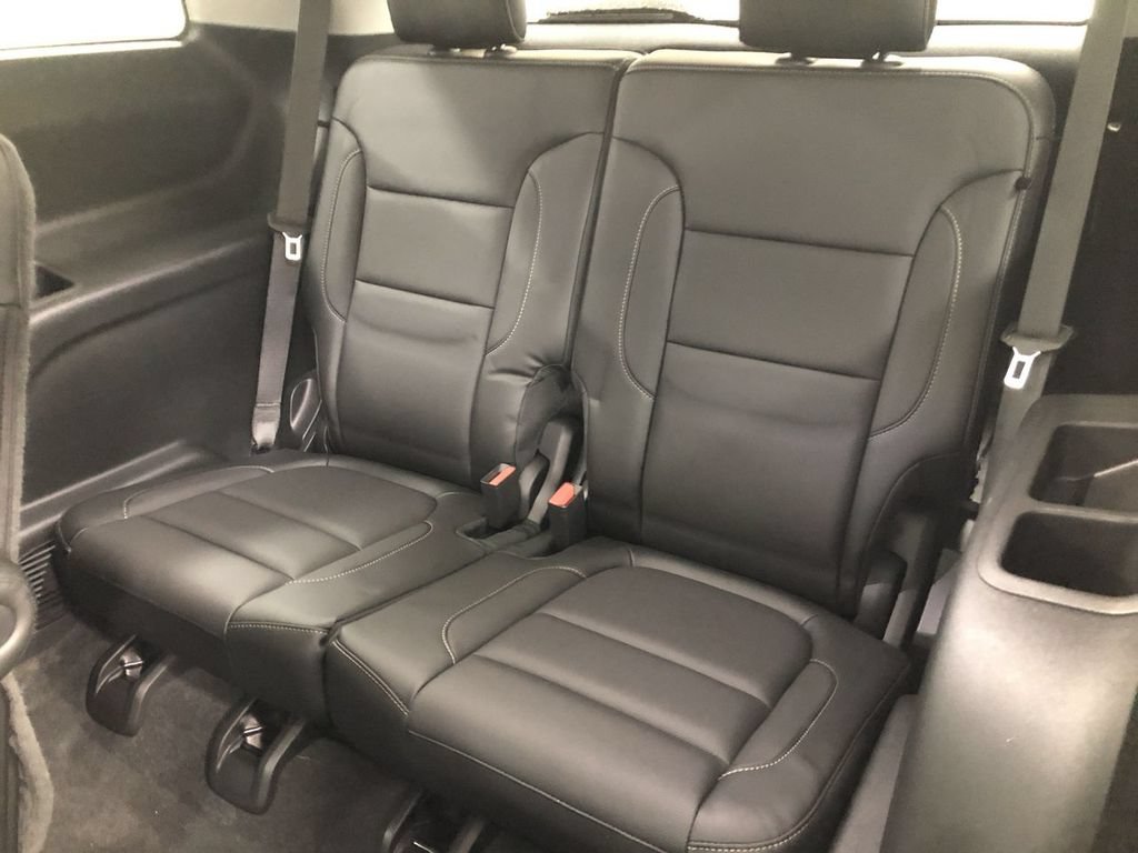 Used 2018 GMC Acadia SLT w/ LPO, Cargo Package AWD/4WD image 22