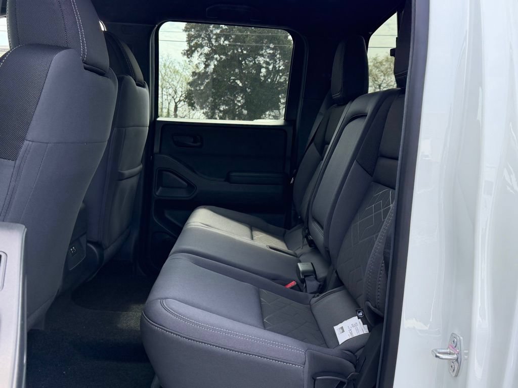 New 2026 Nissan Frontier SV w/ Tow Package AWD/4WD image 18