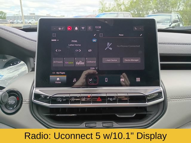 Used 2024 Jeep Compass Limited w/ Sun and Sound Group AWD/4WD image 15