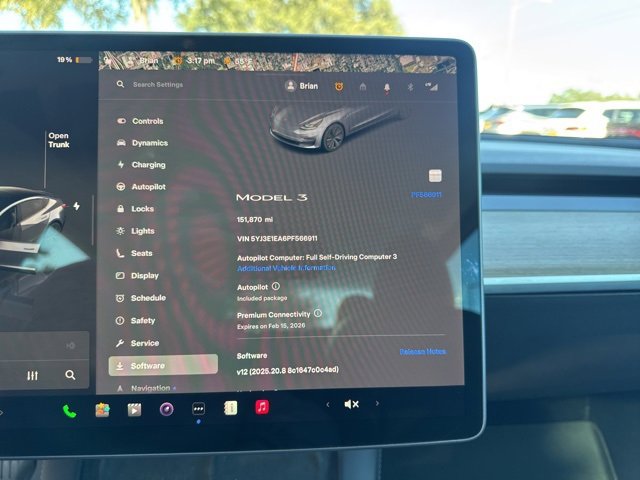 Used 2023 Tesla Model 3 Standard Range image 23