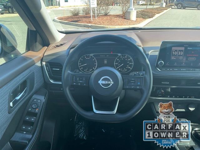 Used 2023 Nissan Rogue SV image 16