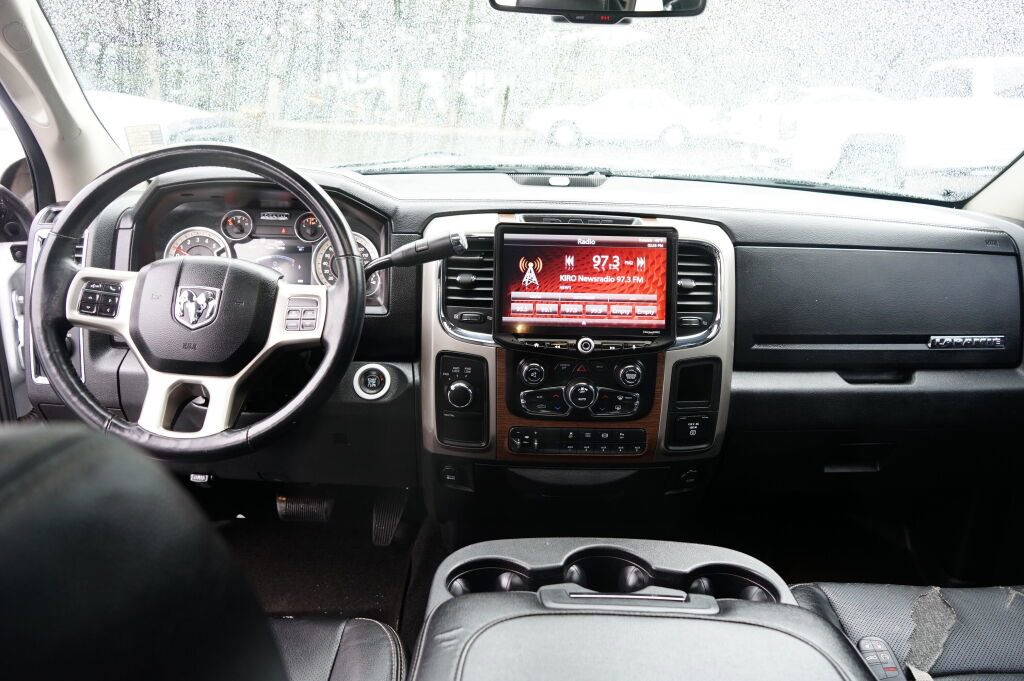 Used 2015 RAM 2500 Laramie image 16