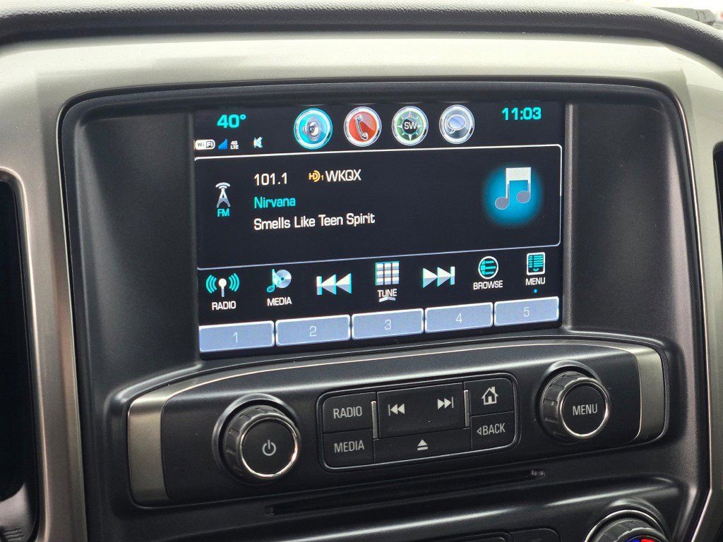 Used 2018 Chevrolet Silverado 1500 LT w/ All Star Edition image 27