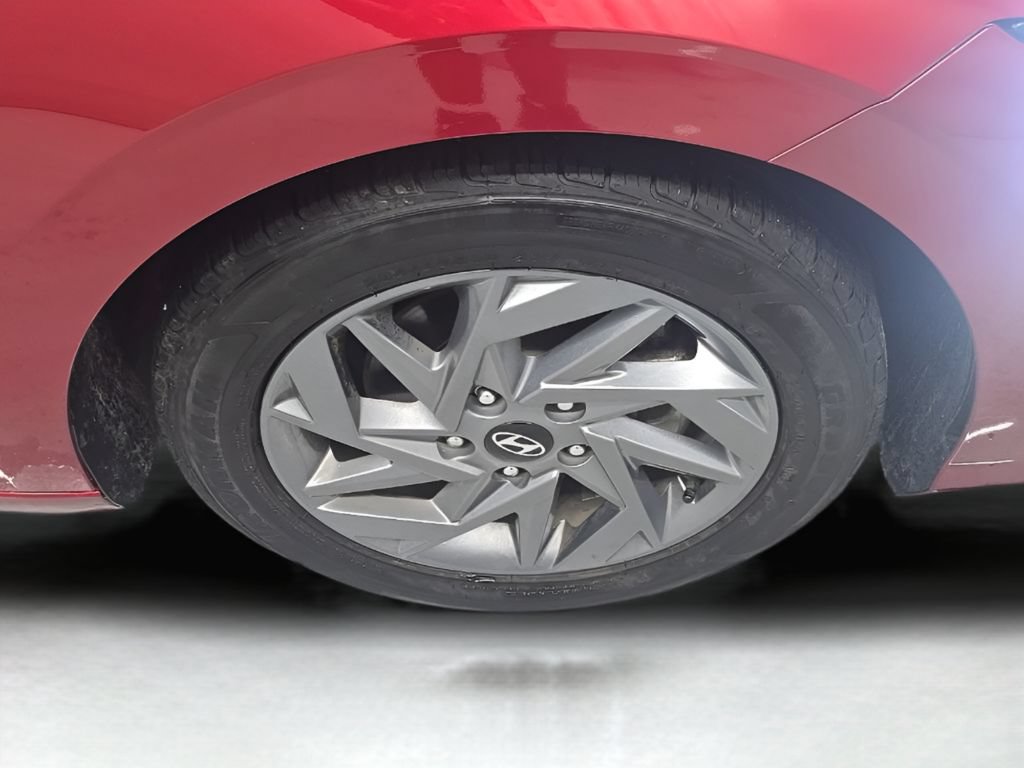 Used 2024 Hyundai Elantra SEL FWD image 43