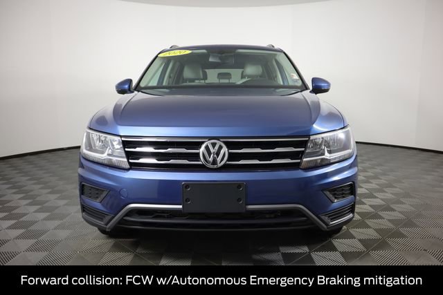 Used 2020 Volkswagen Tiguan SE w/ Panoramic Sunroof Package image 12