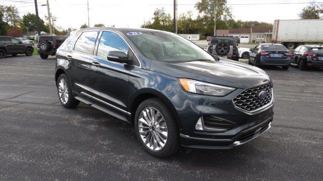 Certified 2022 Ford Edge Titanium w/ Equipment Group 301A image 1