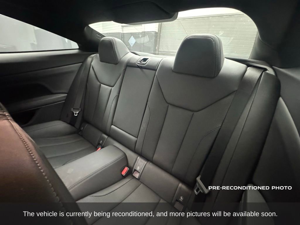 Used 2025 BMW 430i Coupe w/ M Sport Package RWD image 10