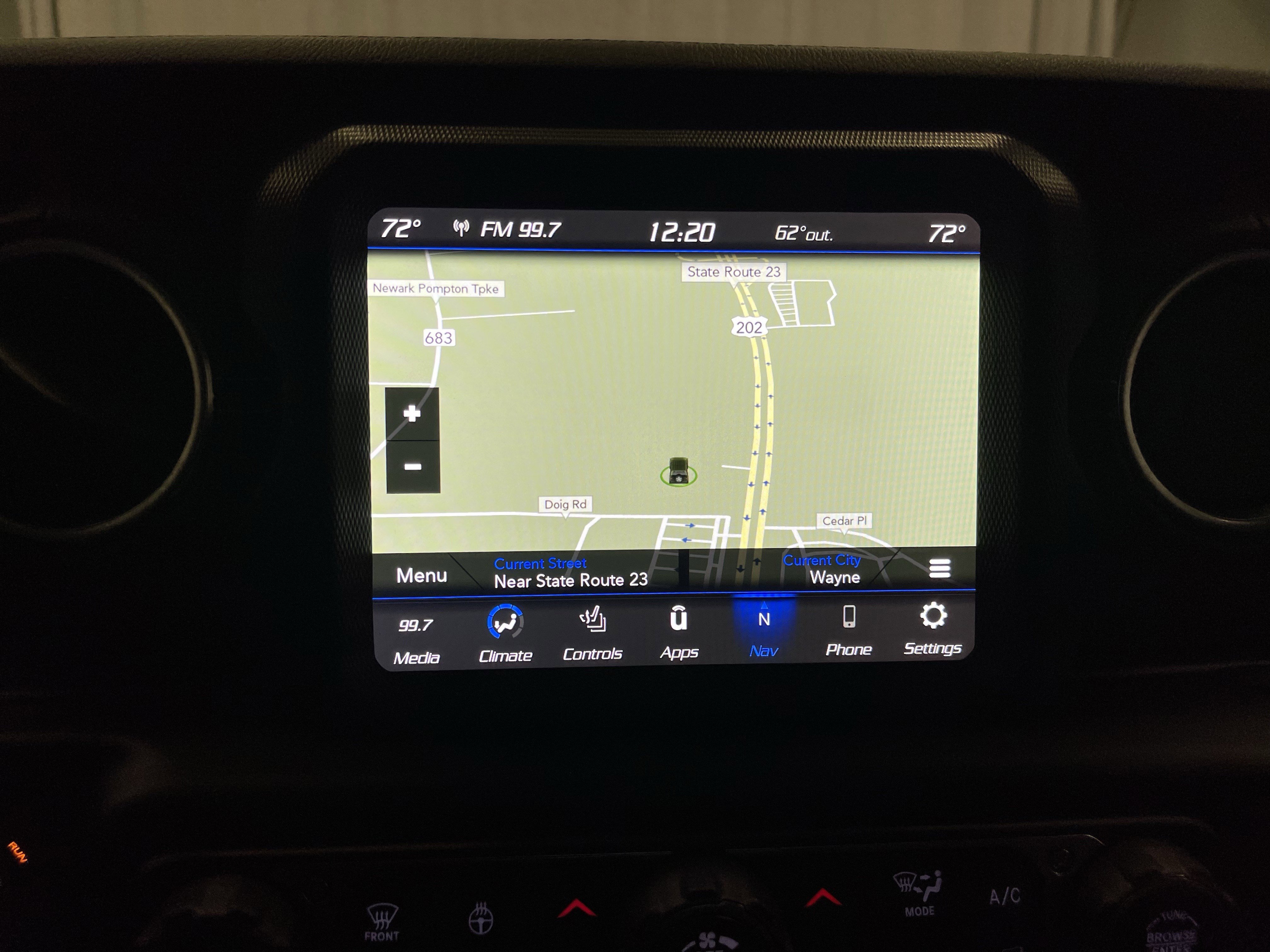 Used 2022 Jeep Wrangler Unlimited Sahara w/ Cold Weather Group image 22