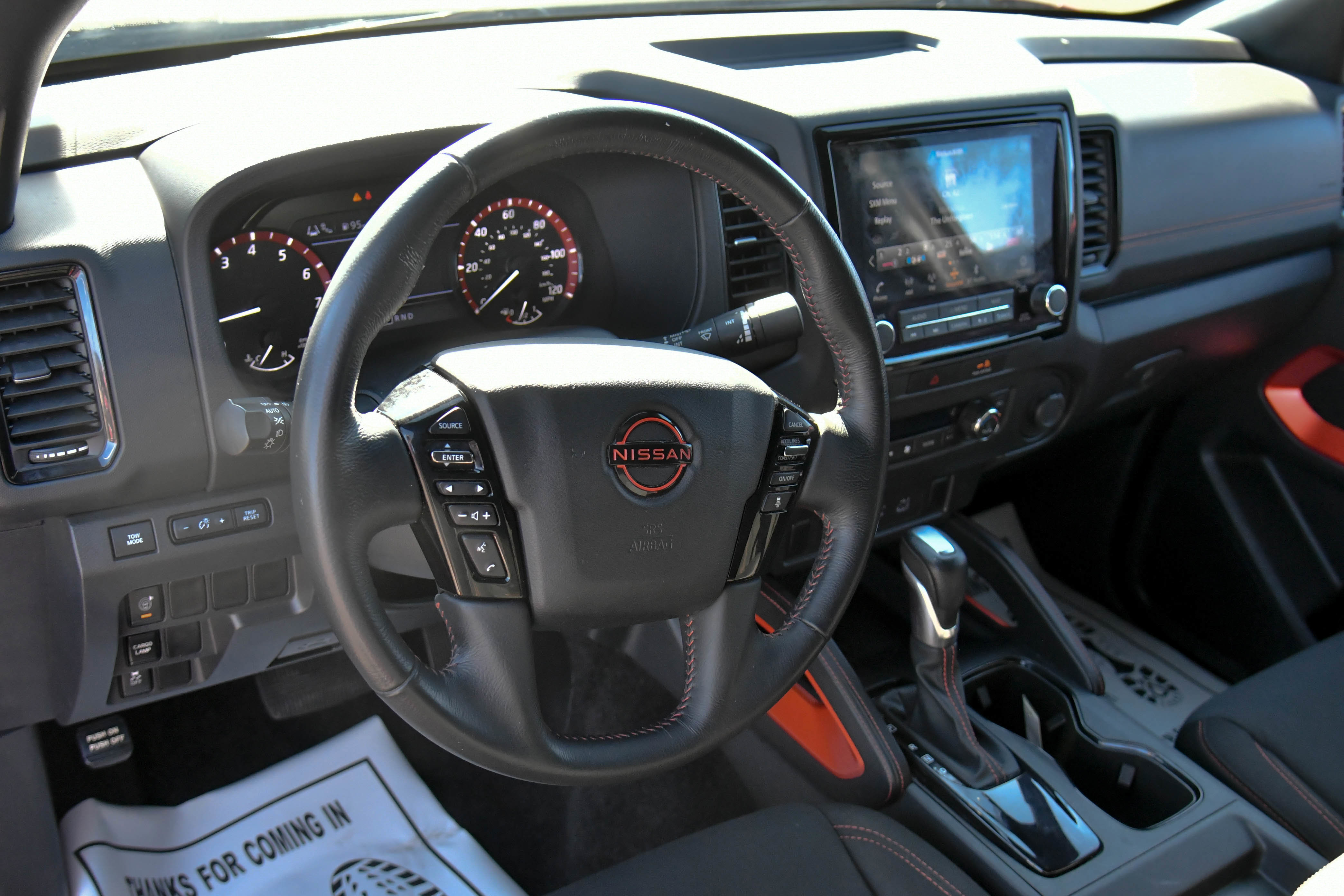 Used 2023 Nissan Frontier Pro-X w/ Technology Package image 14