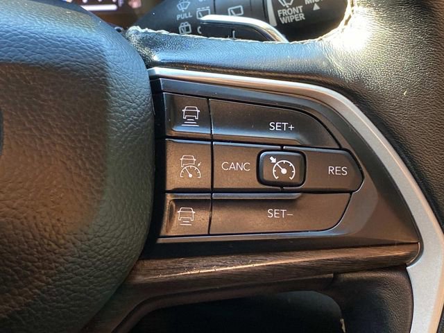Used 2022 Jeep Grand Cherokee Limited RWD image 21
