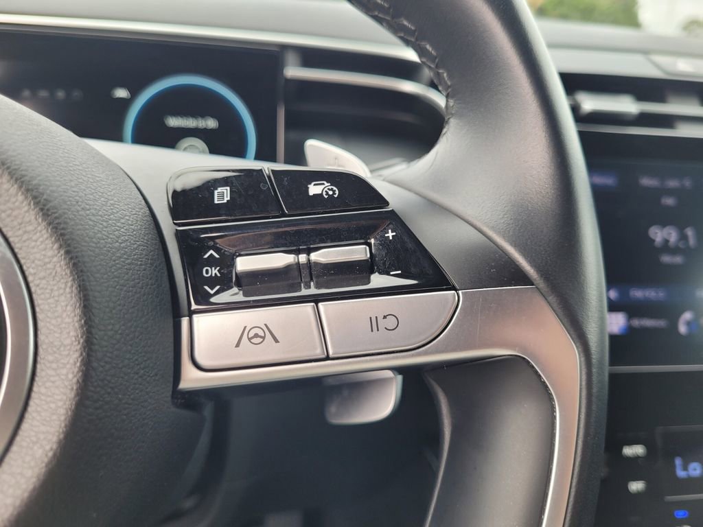 Used 2022 Hyundai Santa Cruz SEL Premium image 24