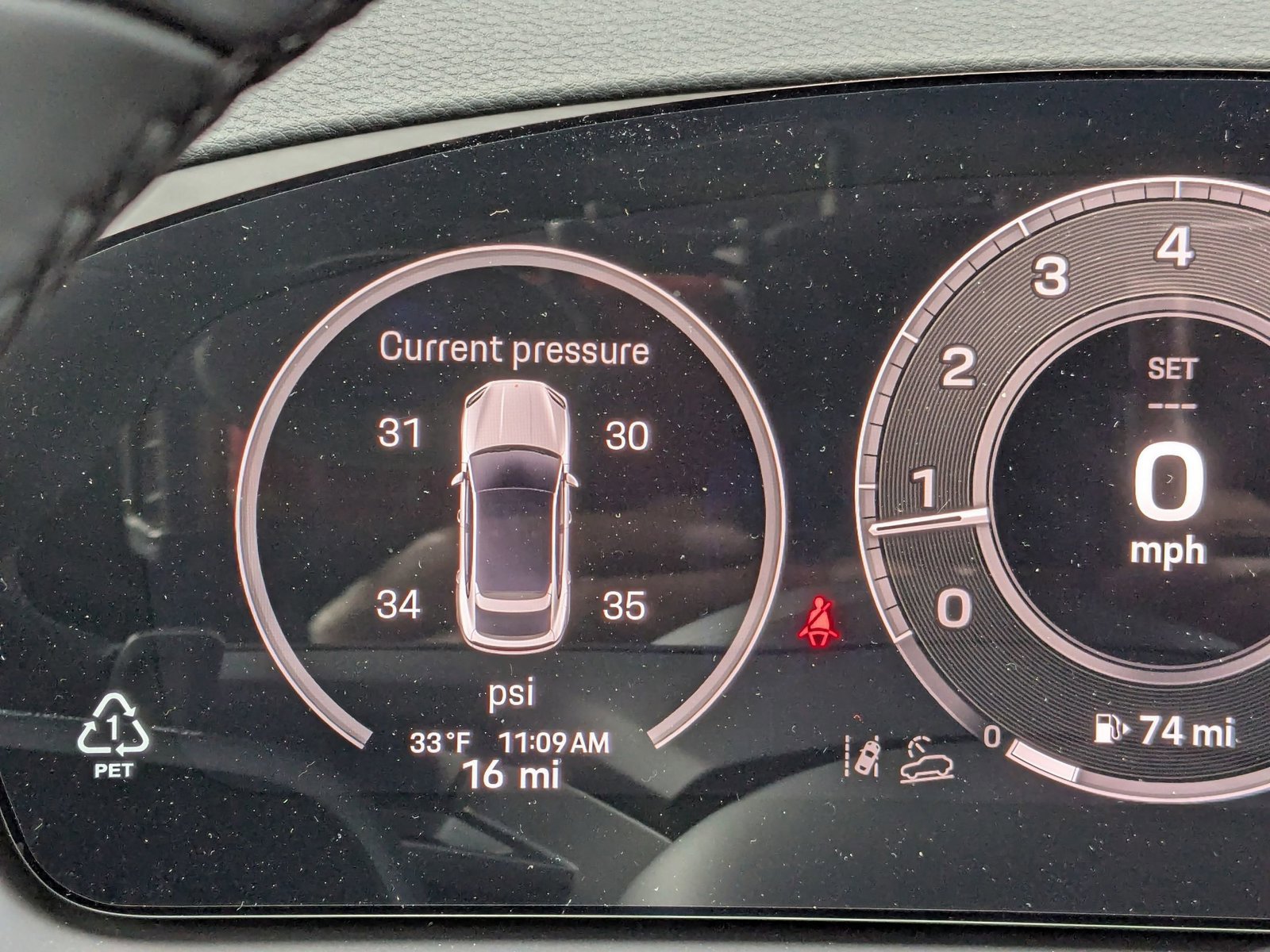 New 2026 Porsche Cayenne Coupe image 17