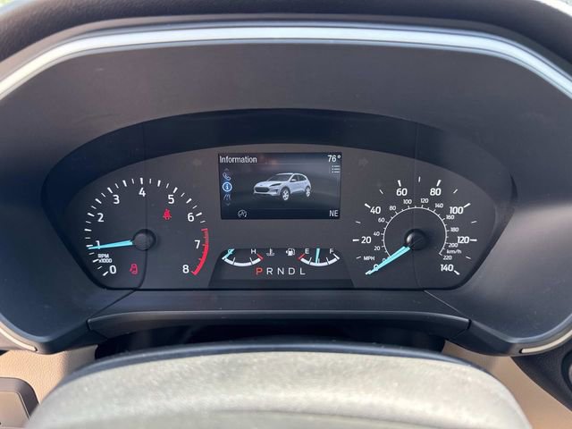 Used 2022 Ford Escape SE w/ SE Sport Appearance Package image 25