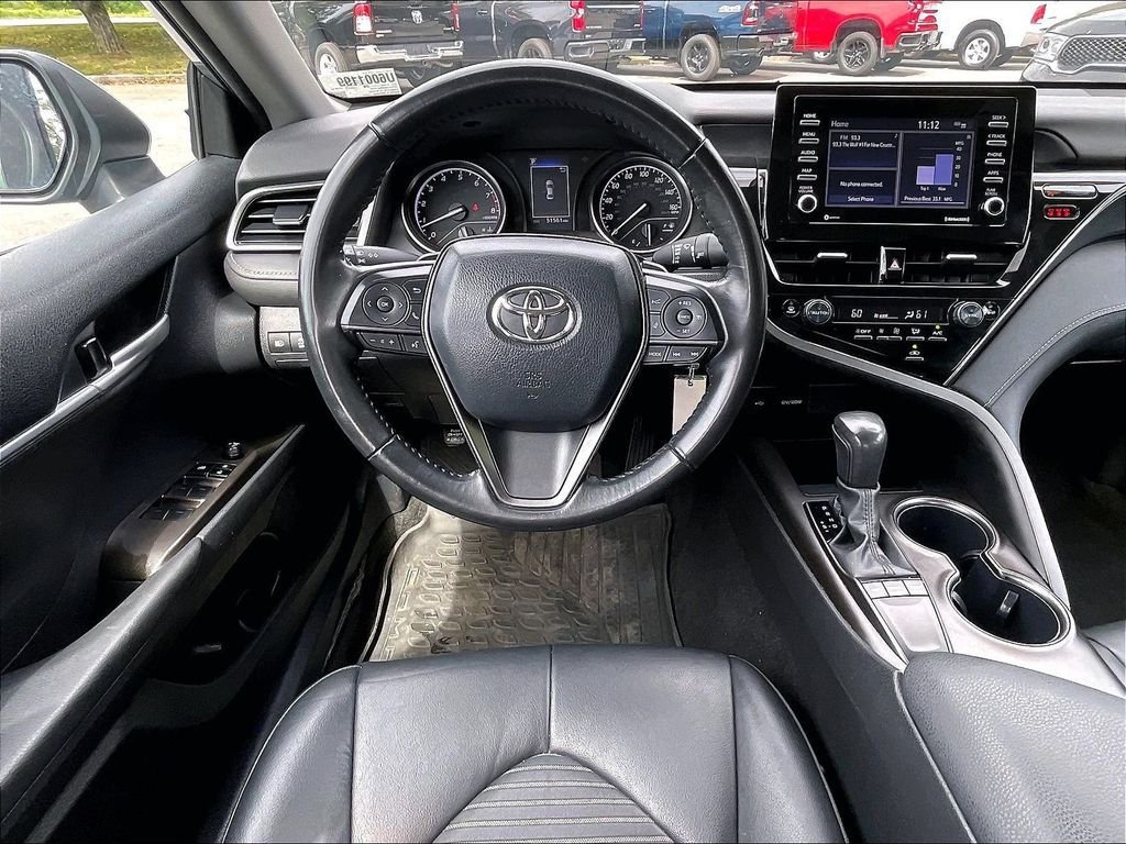 Used 2024 Toyota Camry SE FWD image 16