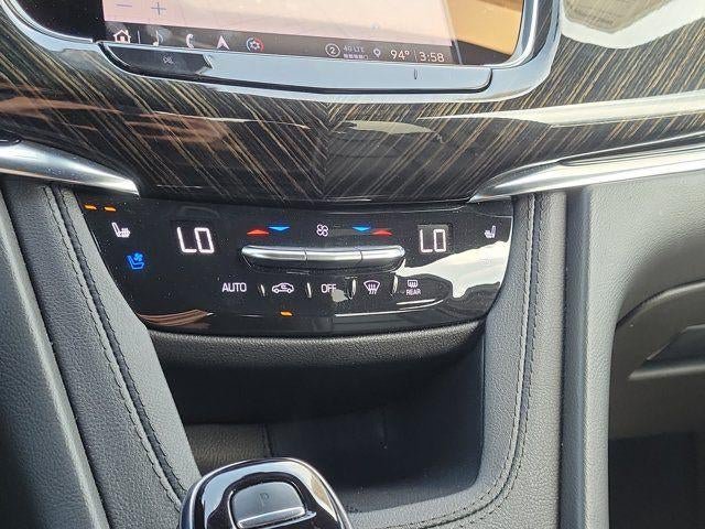 Certified 2023 Cadillac XT6 Premium Luxury FWD image 28