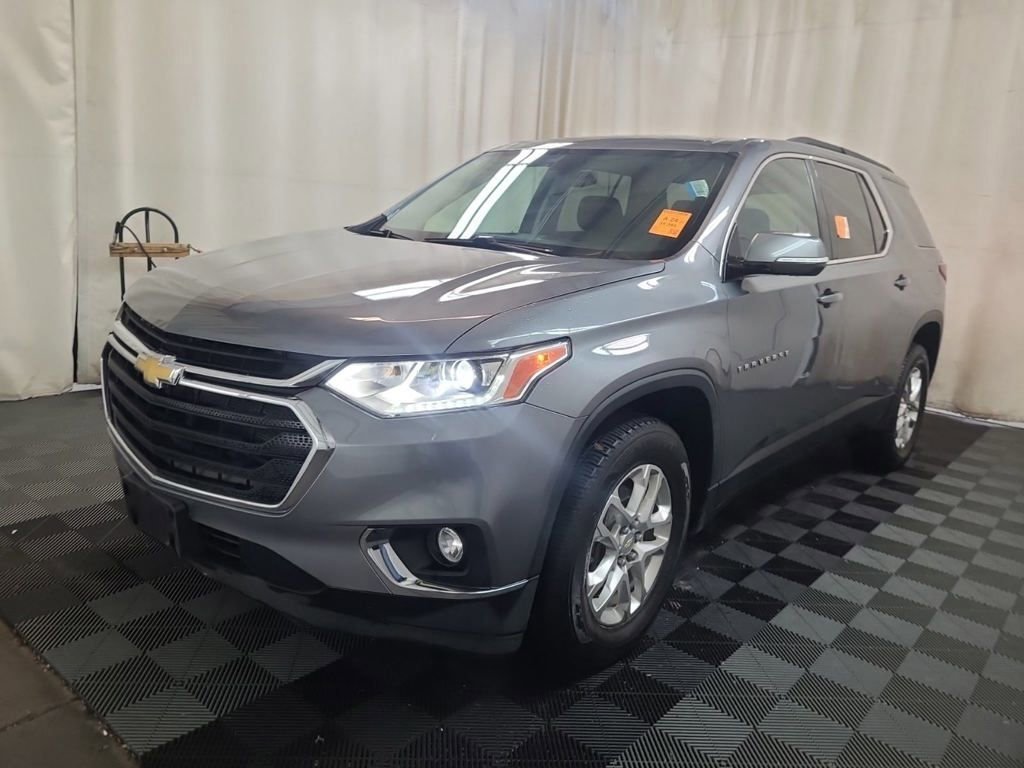 Used 2020 Chevrolet Traverse LT w/ LPO, Floor Liner Package image 2