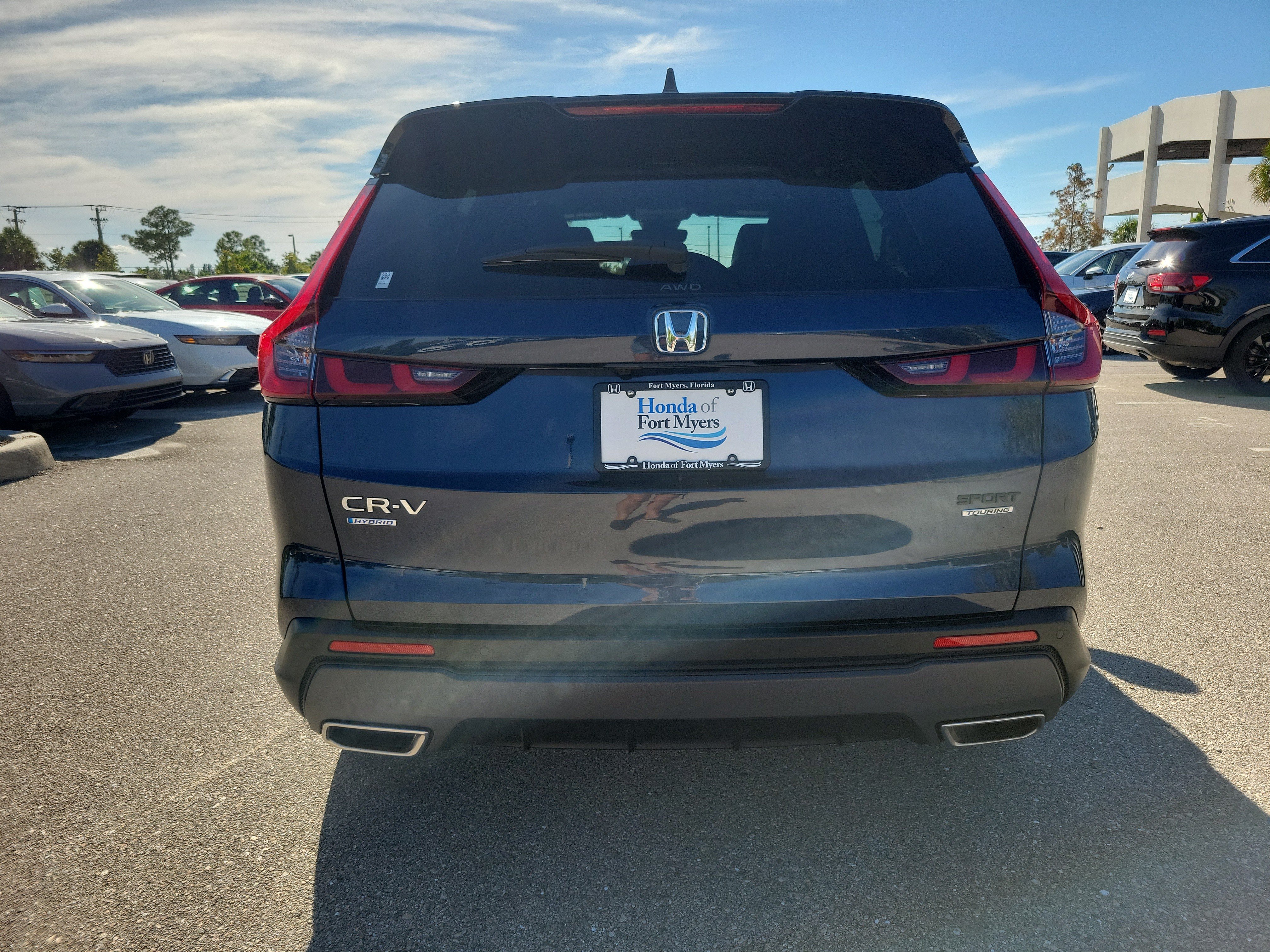 Used 2024 Honda CR-V Sport Touring image 5