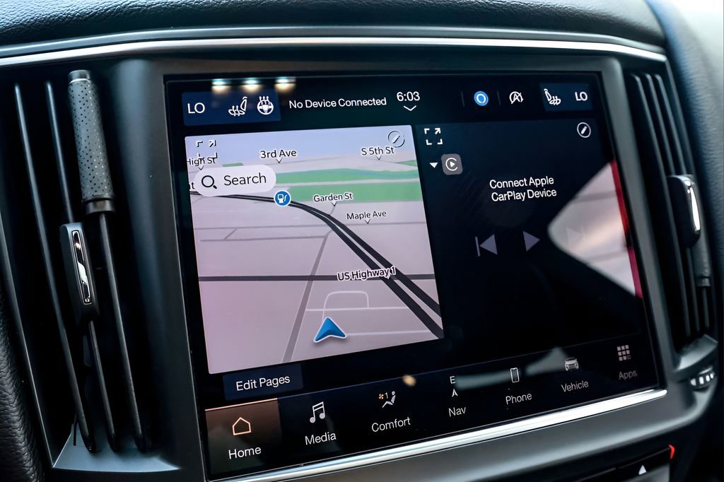 Used 2021 Maserati Levante image 46