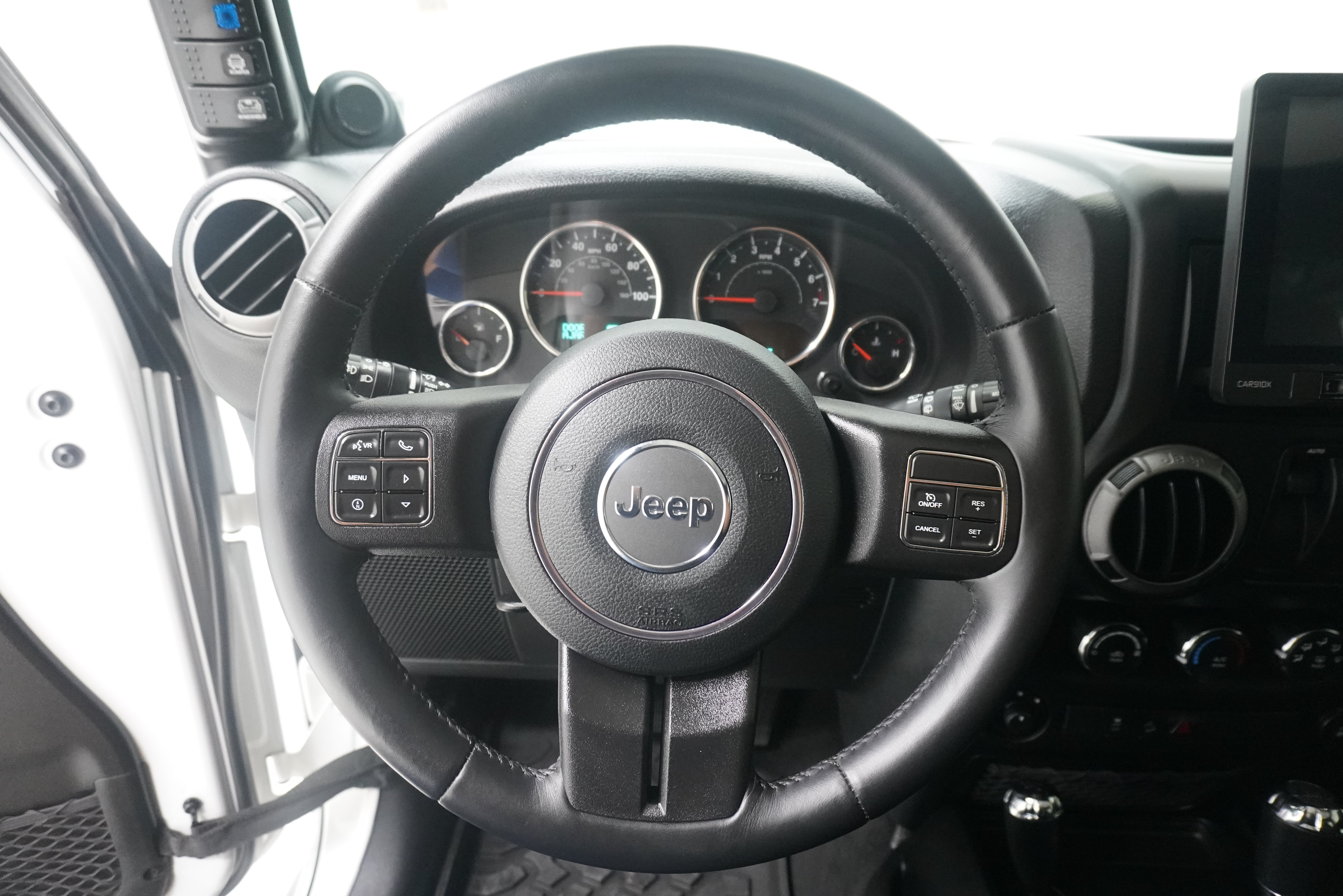 Used 2012 Jeep Wrangler Sport AWD/4WD image 19