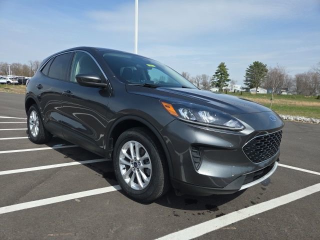 Certified 2020 Ford Escape SE