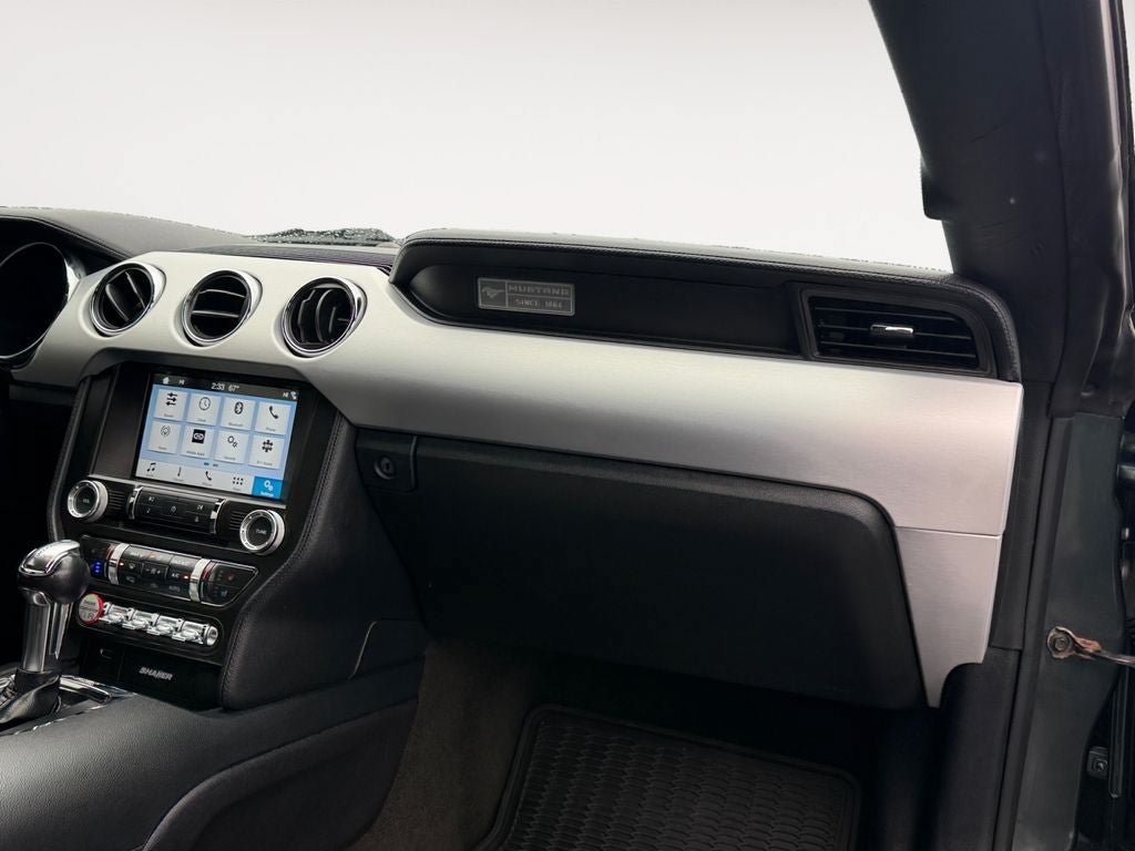 Used 2016 Ford Mustang Premium RWD image 26