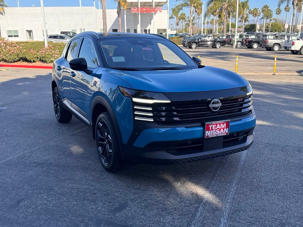 New 2026 Nissan Kicks SR FWD image 2