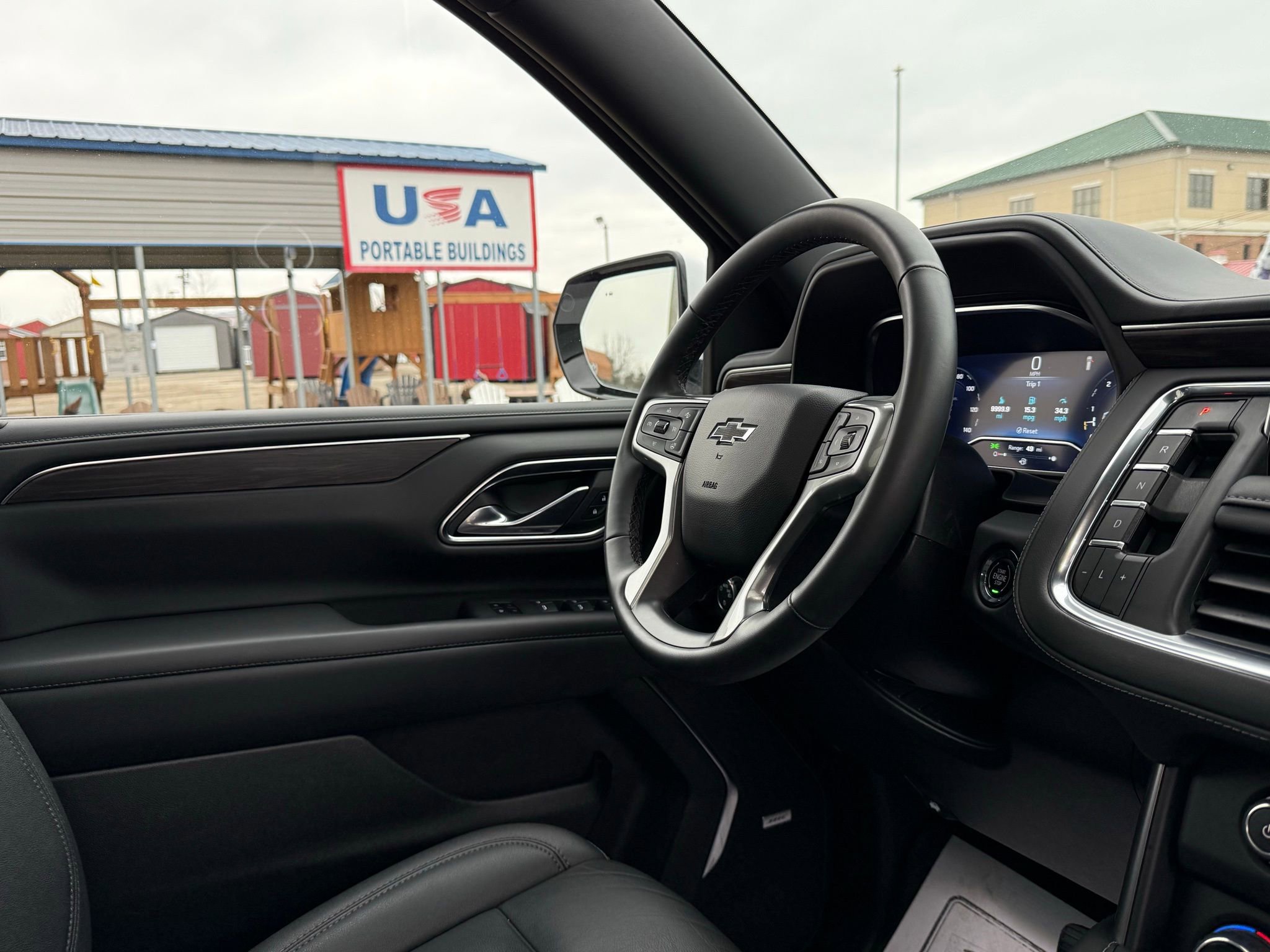 Used 2023 Chevrolet Tahoe Z71 image 30