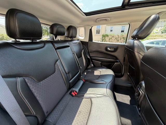 Used 2020 Jeep Compass Latitude AWD/4WD image 21