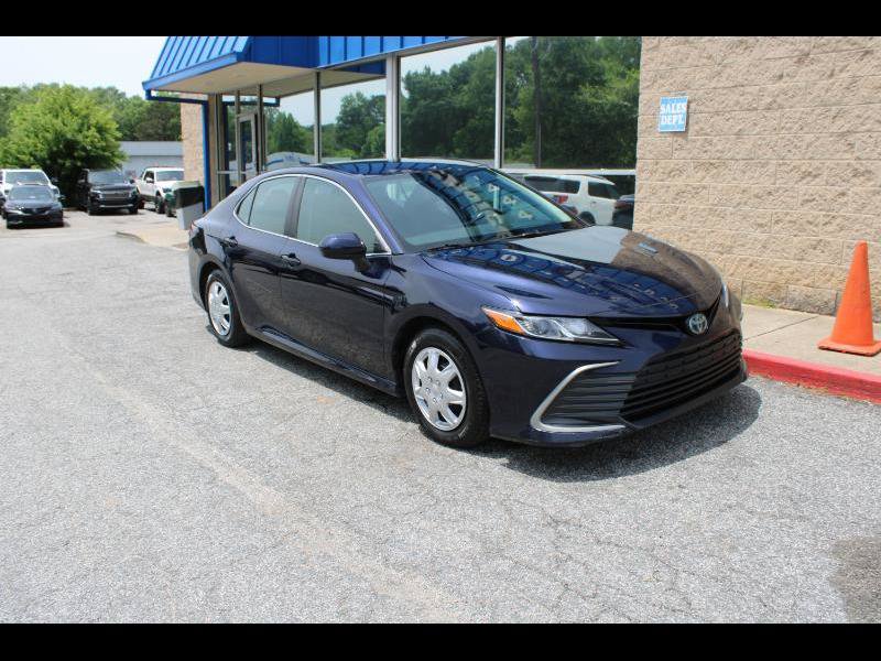 Used 2022 Toyota Camry LE FWD image 1