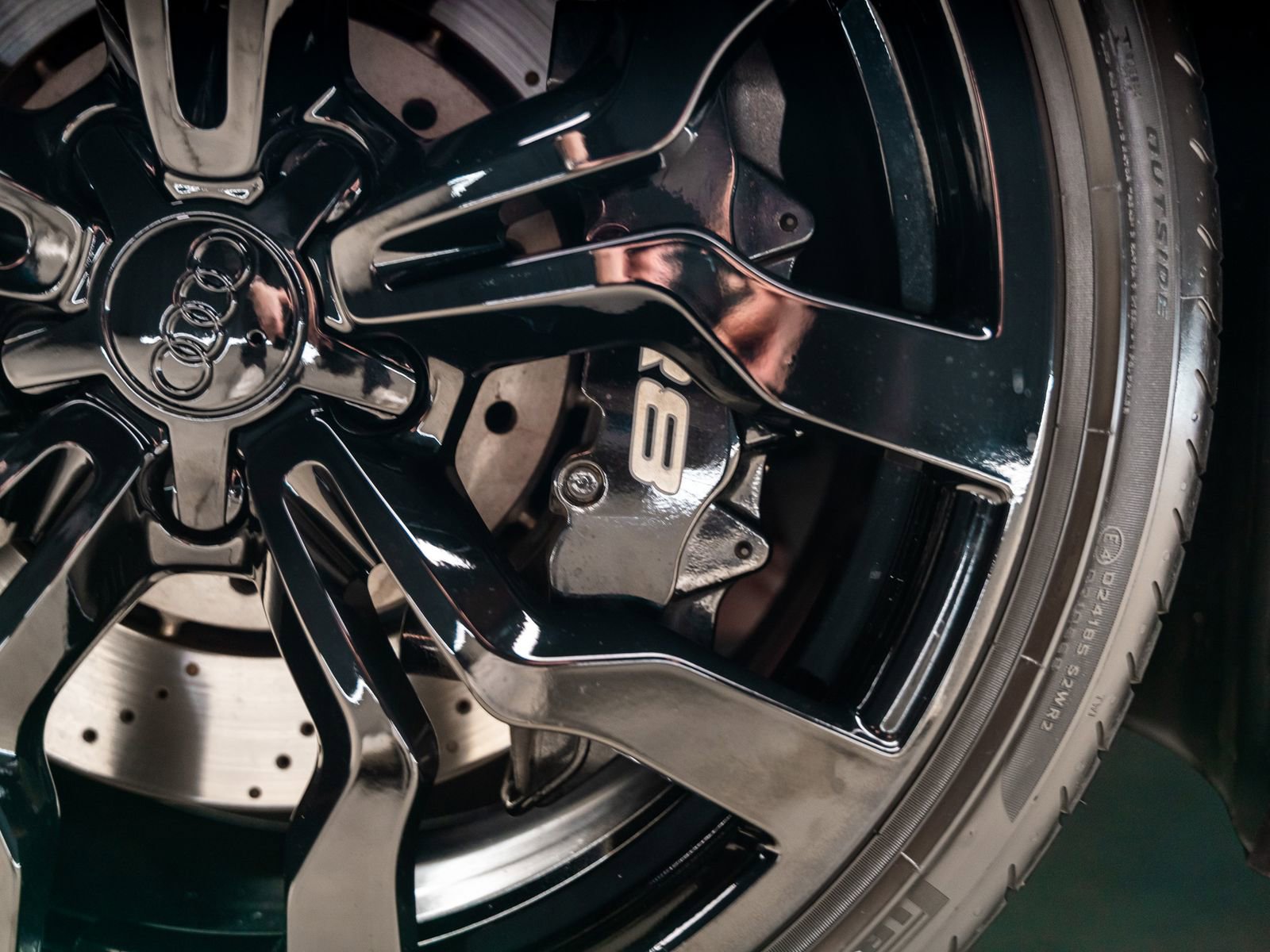 Used 2011 Audi R8 V10 image 30