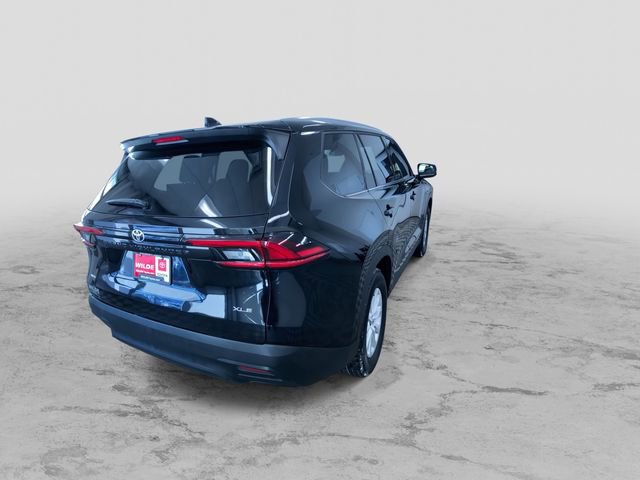 Used 2025 Toyota Grand Highlander AWD image 11