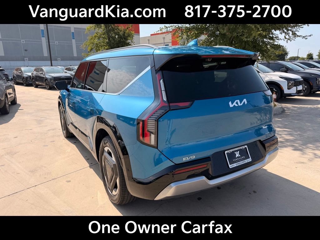 Certified 2024 Kia EV9 Land AWD/4WD image 2