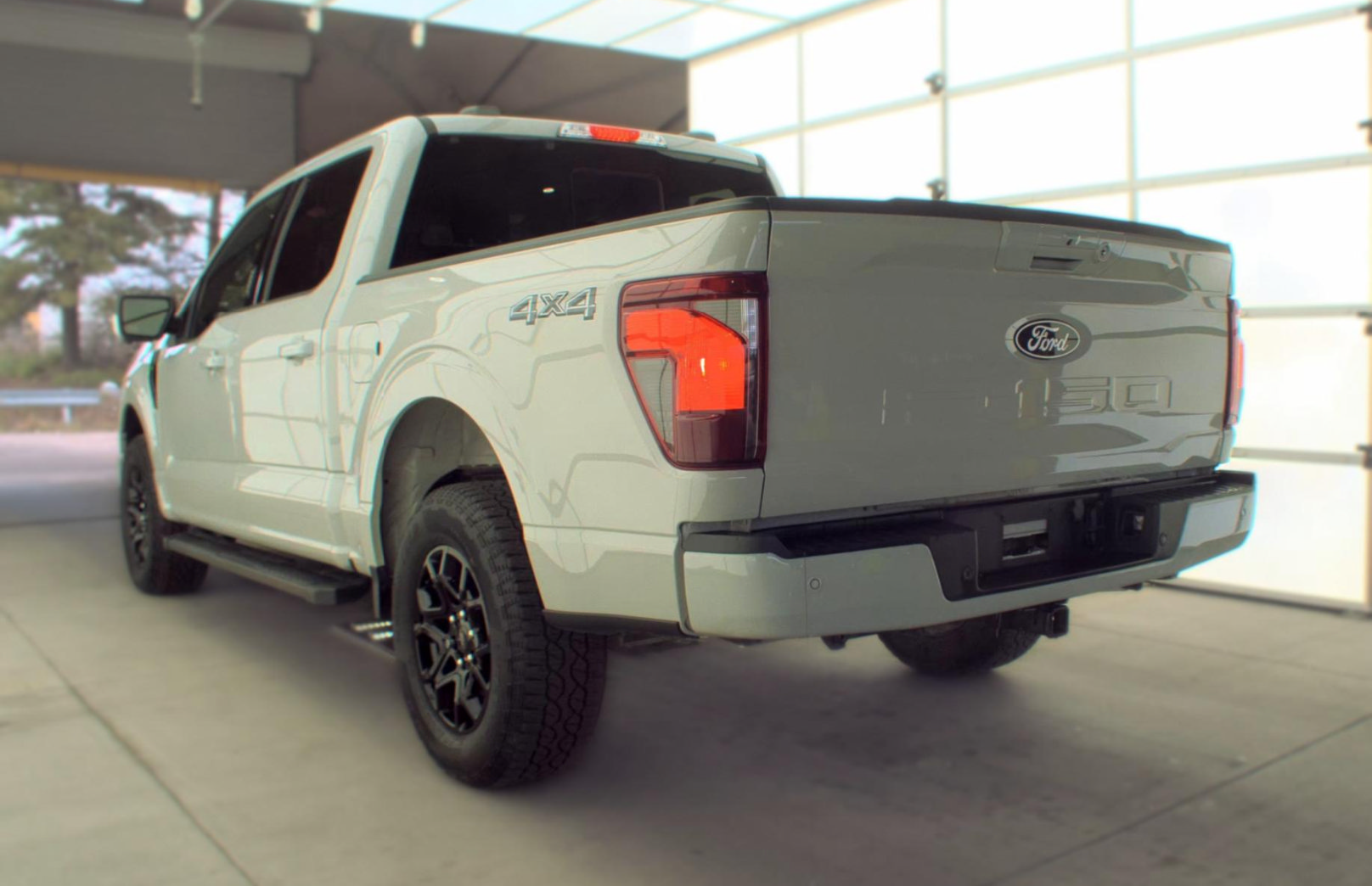 Used 2024 Ford F150 XLT w/ Equipment Group 302A MID AWD/4WD image 7