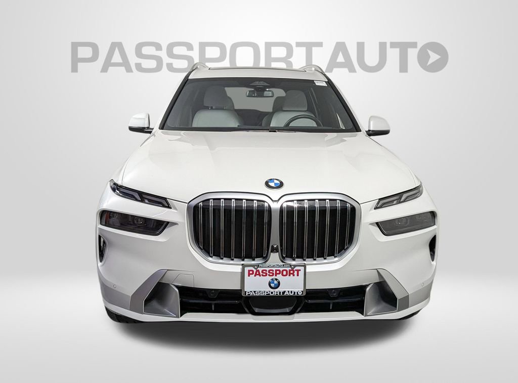 Certified 2023 BMW X7 xDrive40i image 10
