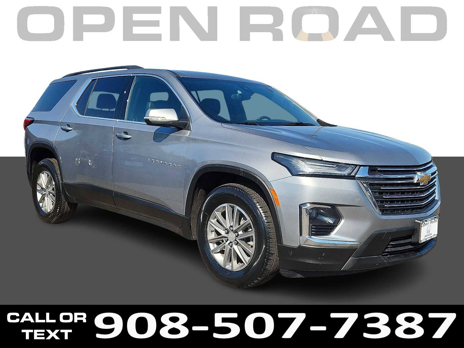 Used 2023 Chevrolet Traverse LT AWD/4WD image 1