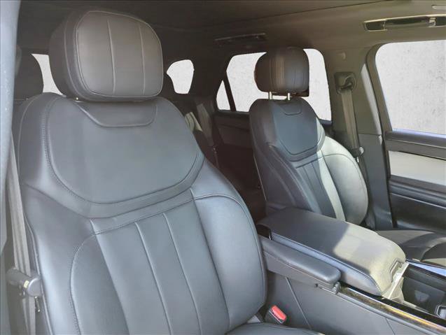 Used 2023 Land Rover Range Rover Sport SE AWD/4WD image 26