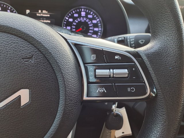 Used 2024 Kia Forte LXS FWD image 13
