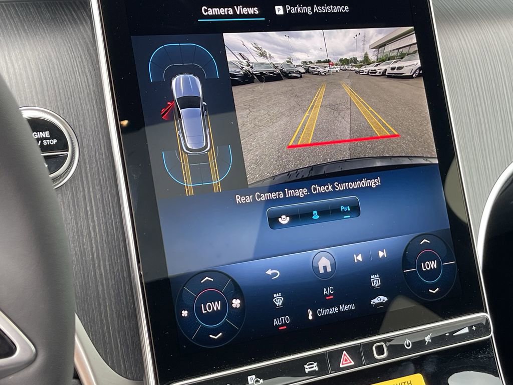 Used 2025 Mercedes-Benz GLC 300 4MATIC image 21