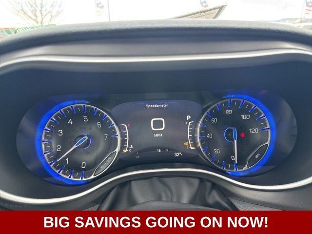 New 2026 Chrysler Pacifica Select w/ S Appearance Package image 23