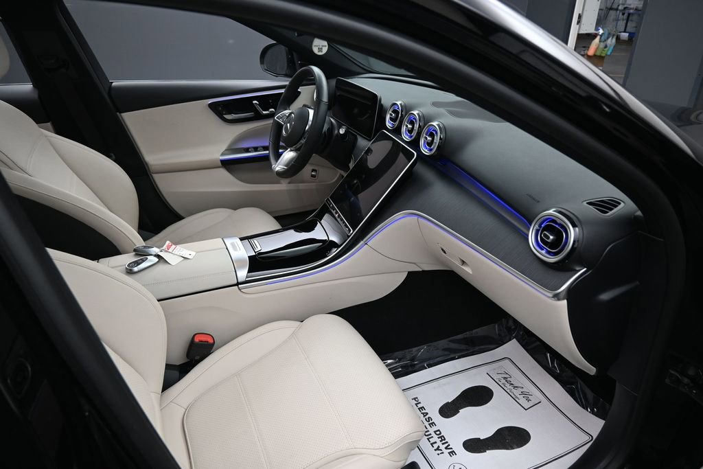 Used 2025 Mercedes-Benz C 300 4MATIC Sedan w/ Exclusive Trim Package image 34
