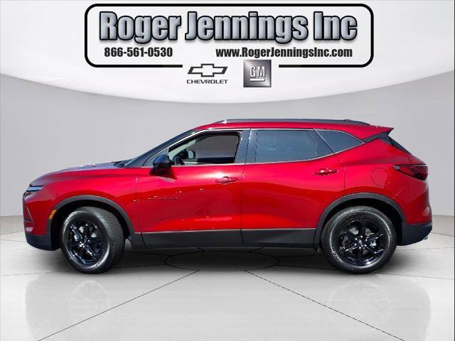 Used 2024 Chevrolet Blazer LT w/ Convenience Package image 2