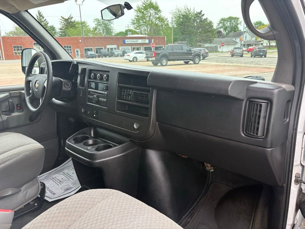 Used 2013 Chevrolet Express 2500 LS RWD image 17