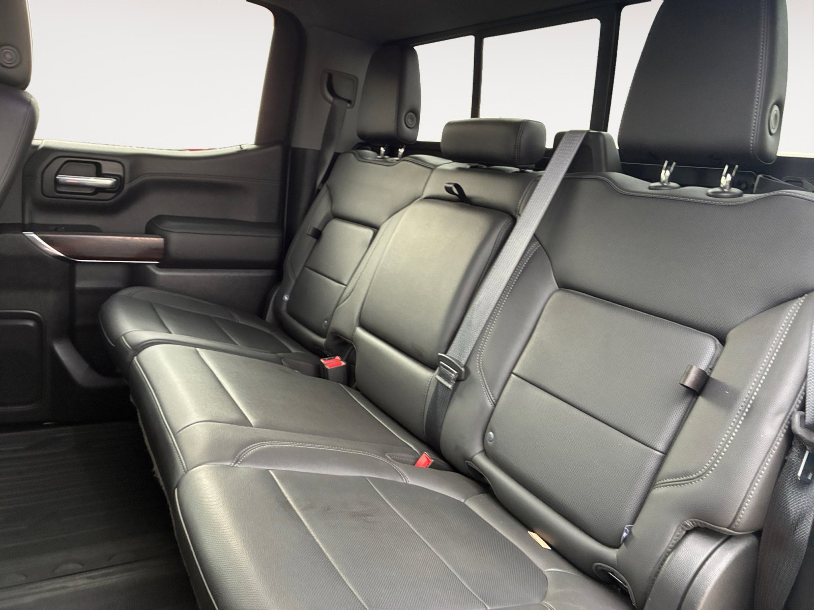 Used 2020 GMC Sierra 1500 SLT image 23