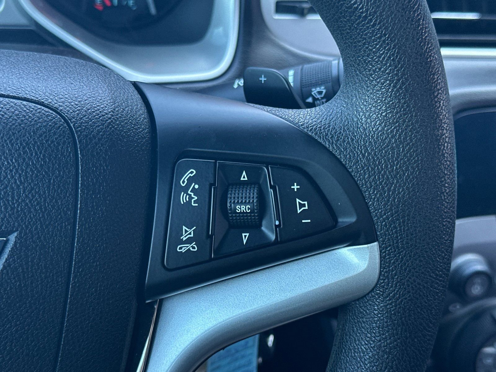 Used 2014 Chevrolet Camaro LS image 25