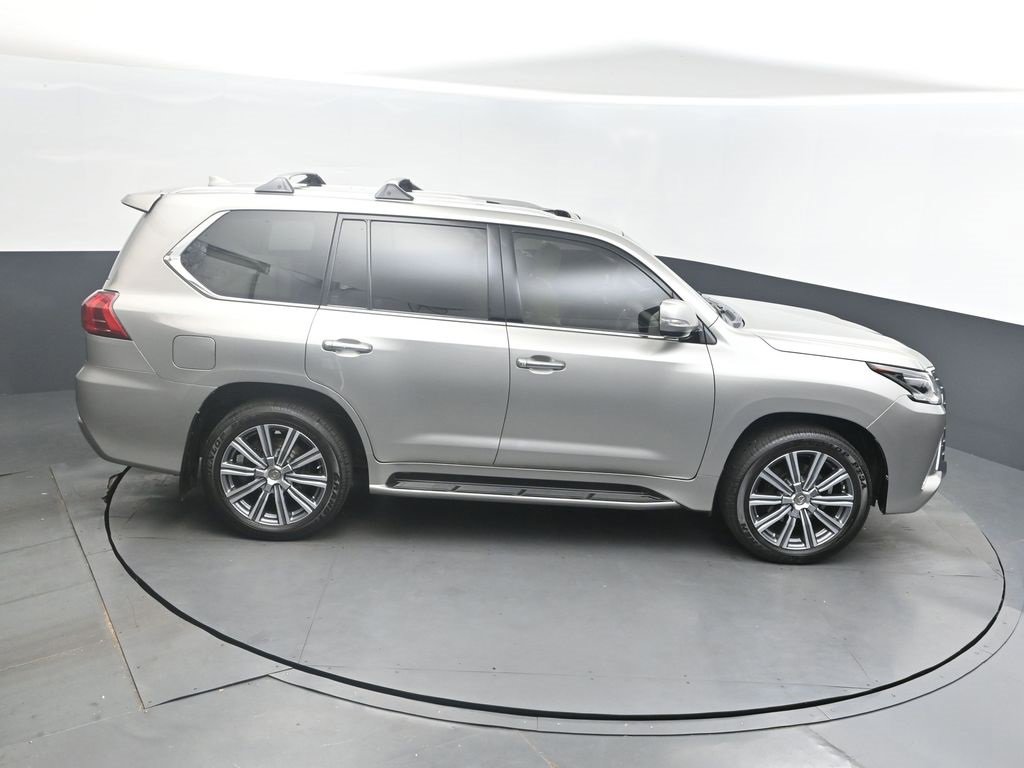 Used 2017 Lexus LX 570 570 image 39