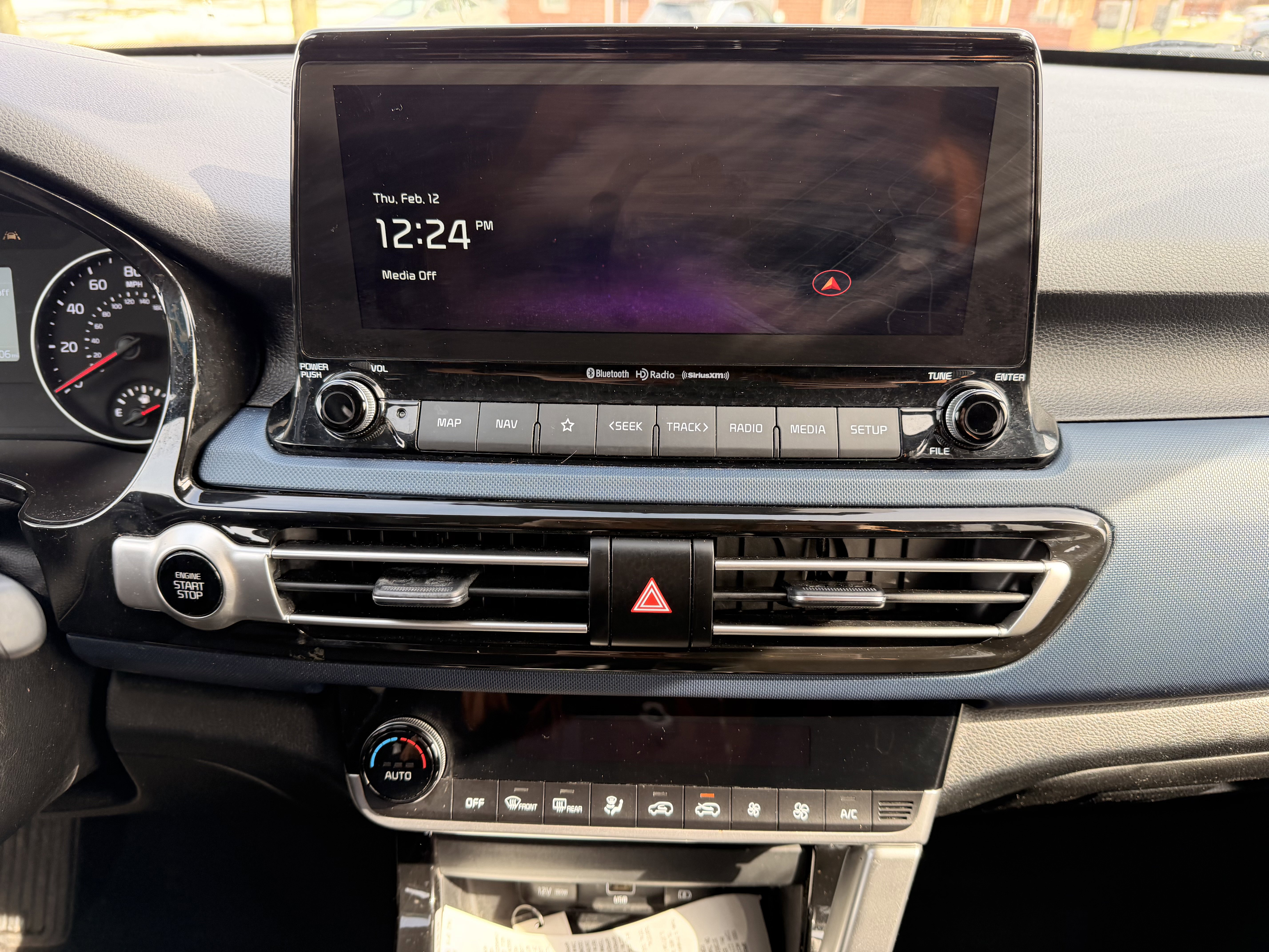 Used 2023 Kia Seltos S w/ Navigation Package image 18